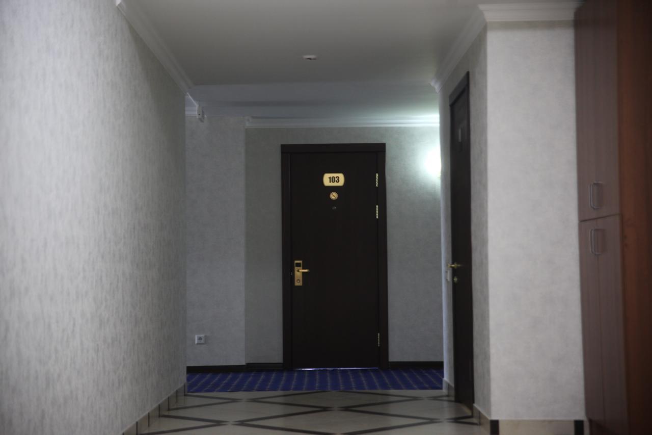 Hotel Khanaka Turkistan Eksteriør billede