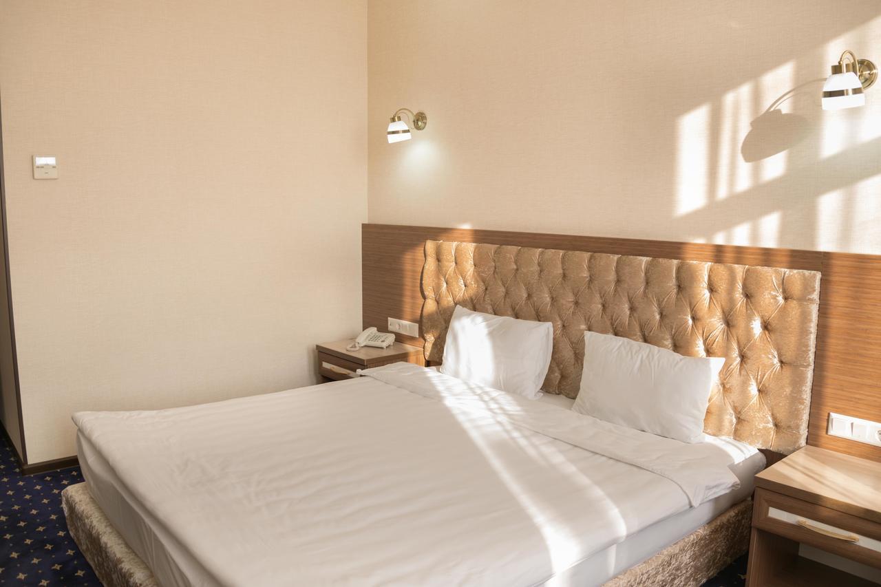 Hotel Khanaka Turkistan Eksteriør billede